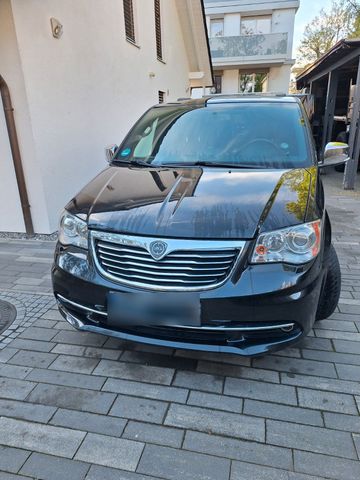 LANCIA Voyager