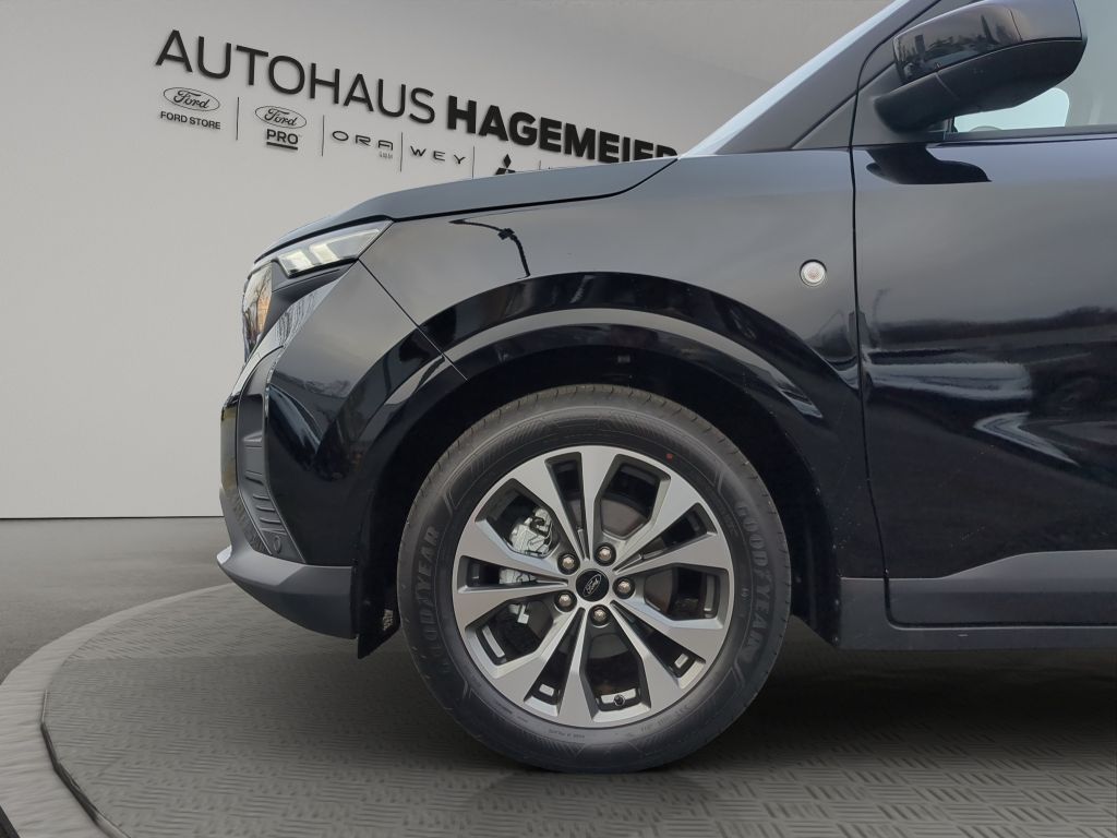 Fahrzeugabbildung Ford Tourneo Courier Titanium Automatik