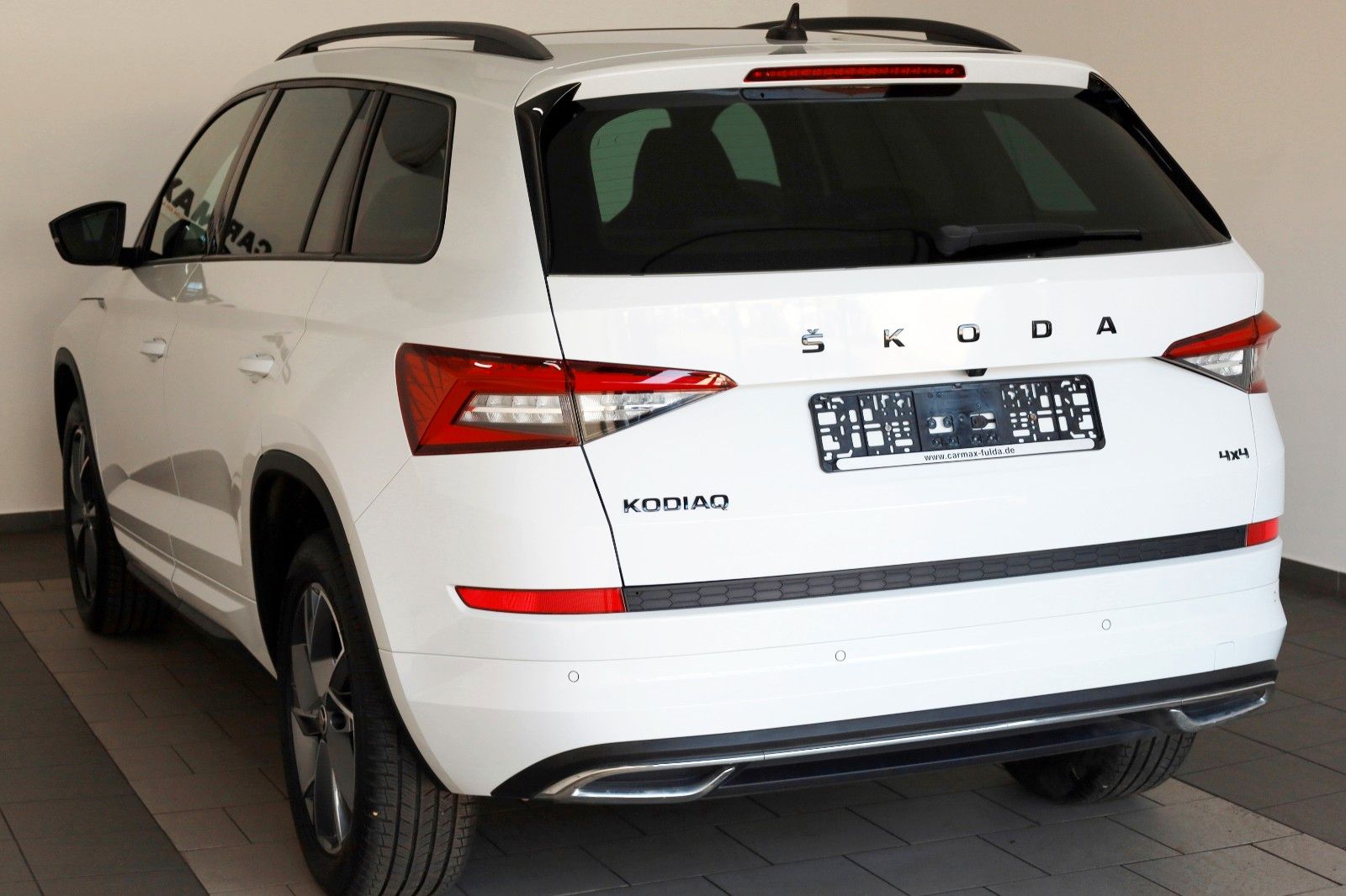 Fahrzeugabbildung SKODA Kodiaq Sportline 4x4 Leder,Navi,LED,PanDach,ACC