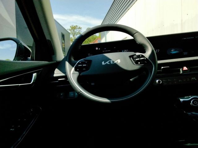 EV6 +77,4 KWh+NAVI+TEMPOMAT+KAMERA+FULL LINK+HUD