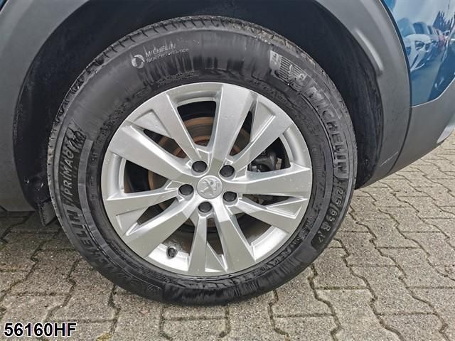 Fahrzeugabbildung Peugeot 3008 1.5 BlueHDi 130, Active Pack