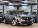 Peugeot 5008 Active Pack 7SITZ*KAMERA*AHK**APPS*SPUR*1.H - gebrauchte Peugeot 5008 aus dem Jahr 2023