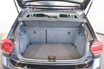 Volkswagen Polo VI Comfortline 1.0 TSI AID+CARPLAY+KEY+NAVI