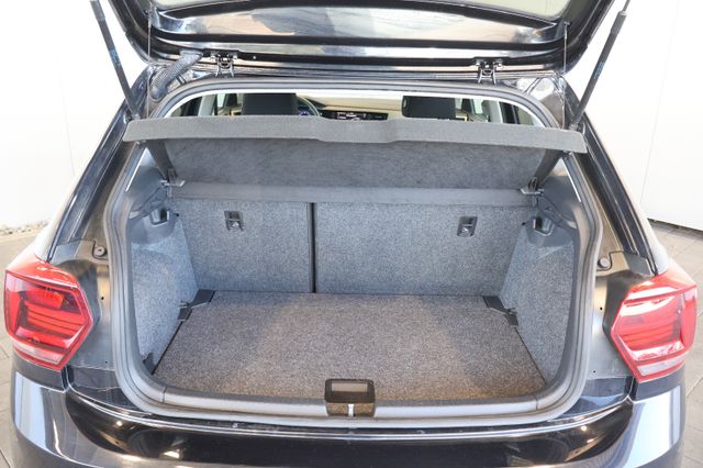 Volkswagen Polo VI Comfortline 1.0 TSI AID+CARPLAY+KEY+NAVI