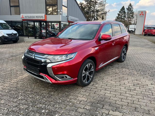 Mitsubishi Outlander PHEV Plus 4WD