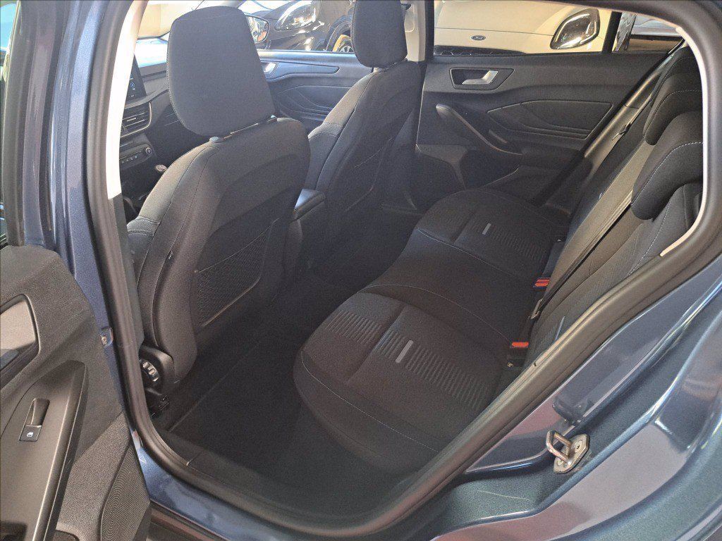 Ford FORD Focus Active SW 1.0t ecoboost h 125cv del 2 imagem 3