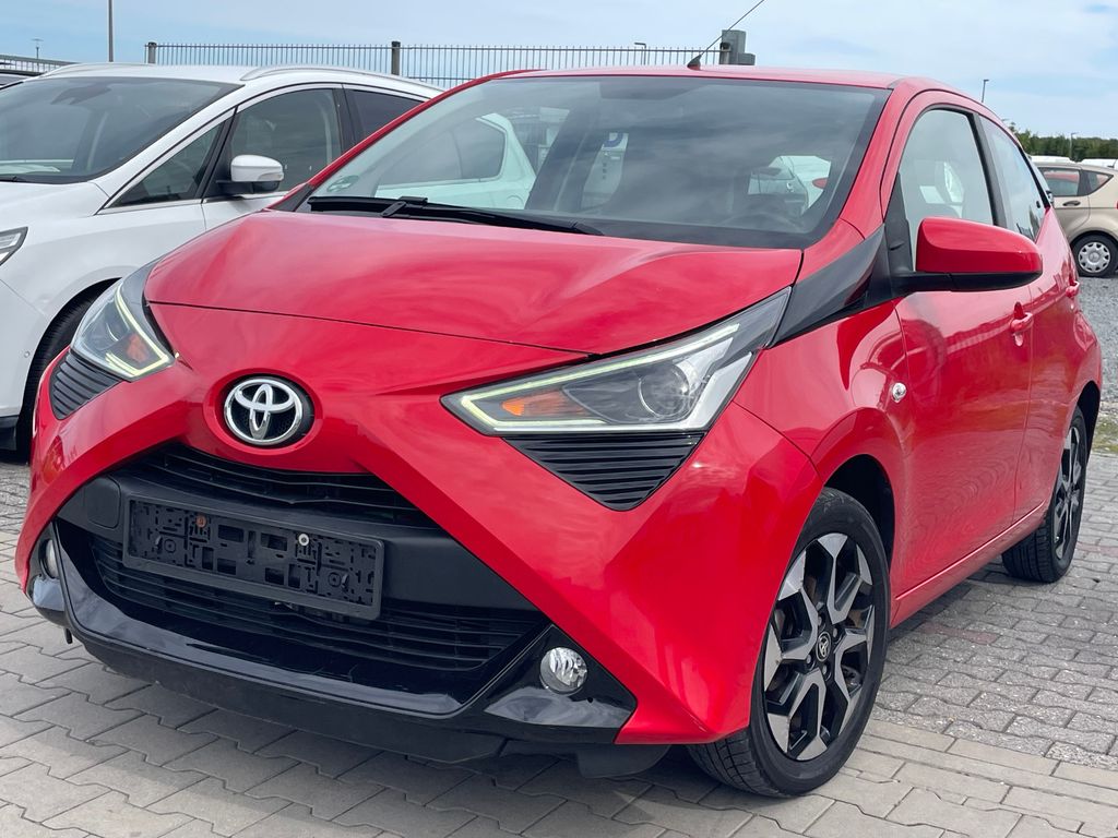 Image of Toyota Aygo (X)