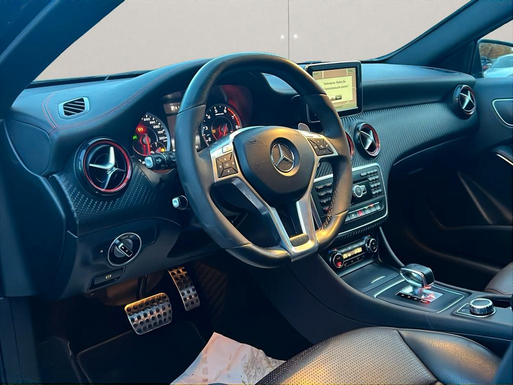 Mercedes-Benz A 45 AMG