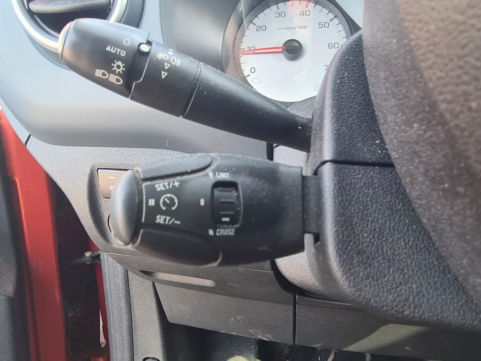 Peugeot Partner Tepee Family Klima 8fach Pano ZR neu