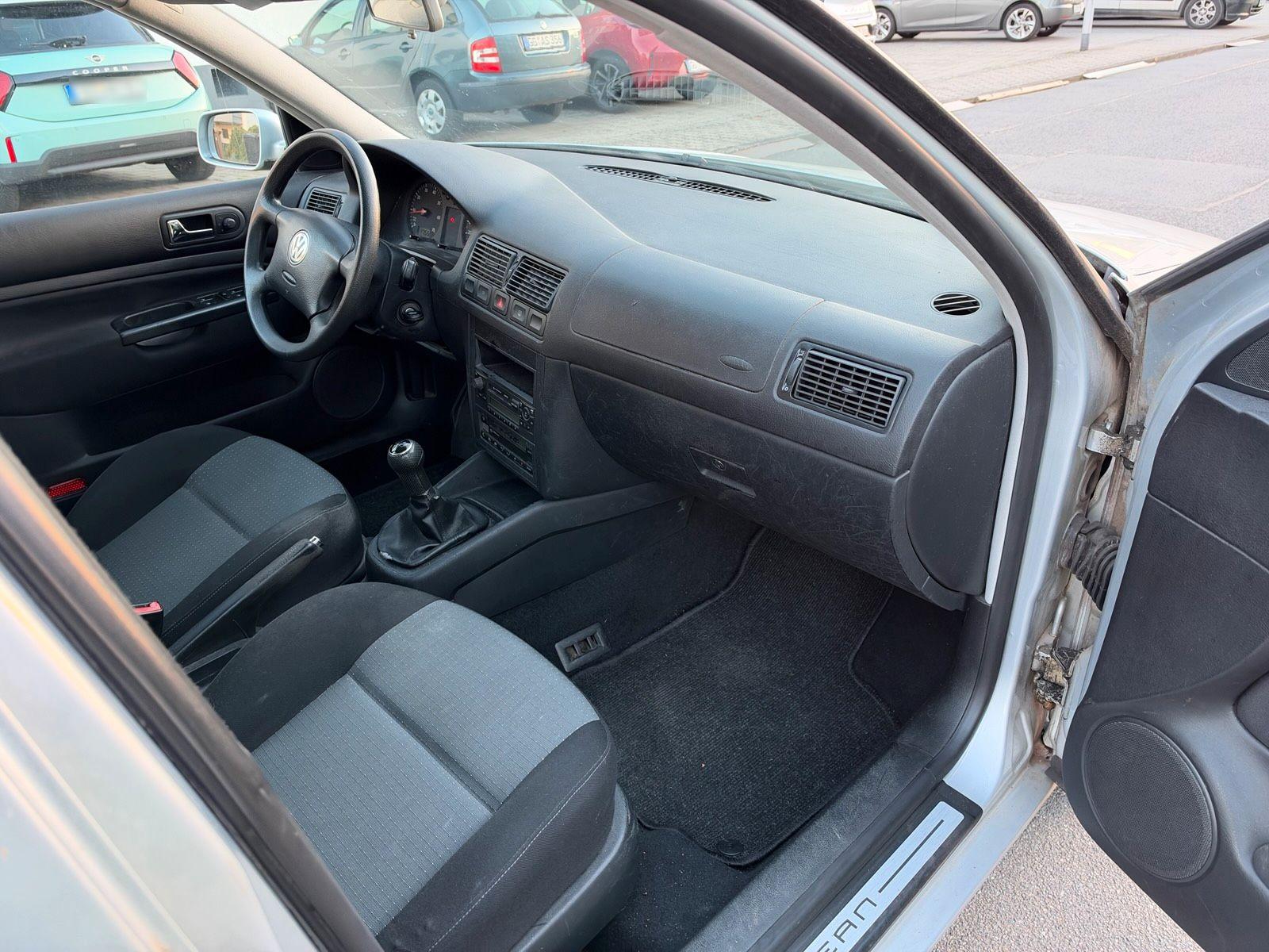 Volkswagen Golf 2004 — photo 8