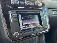 Fahrzeugabbildung Volkswagen Caddy Alltrack 1.4TSI DSG AHK Standhzng. SHZ 17"