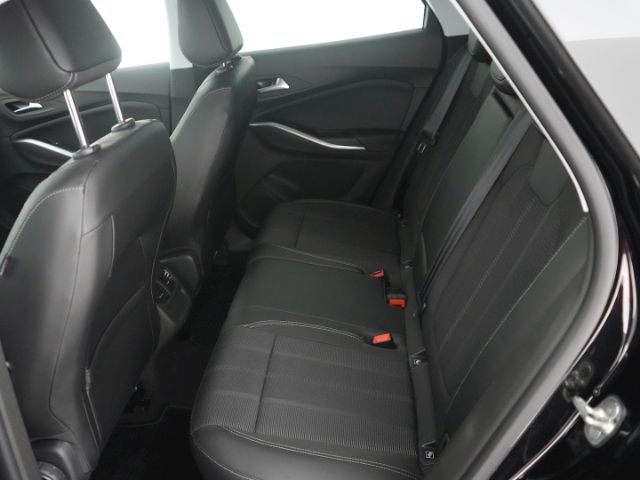 Grandland ELEGANCE CDTI AT+ACC+RÜCKFAHRKAMERA+SI