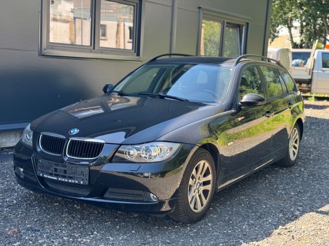 BMW 3Touring 318i*Navi*PDC*Xenon*Klima*