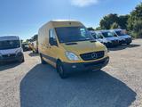 Mercedes-Benz Sprinter L2H2/lang und hoch/Tempomat/Radio - Mercedes-Benz Sprinter aus 2011: Van