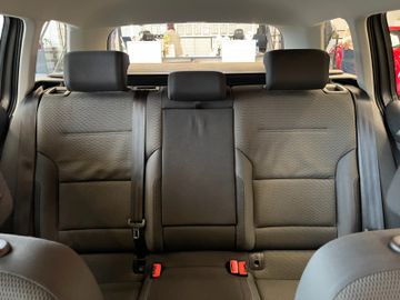 MYAUTOCENTER – Gebraucht- und Jahreswagen mit Werkstattservice in Pfaffenhofen Volkswagen Golf VII Variant Comfortline BMT *Klima*TÜV*PDC*