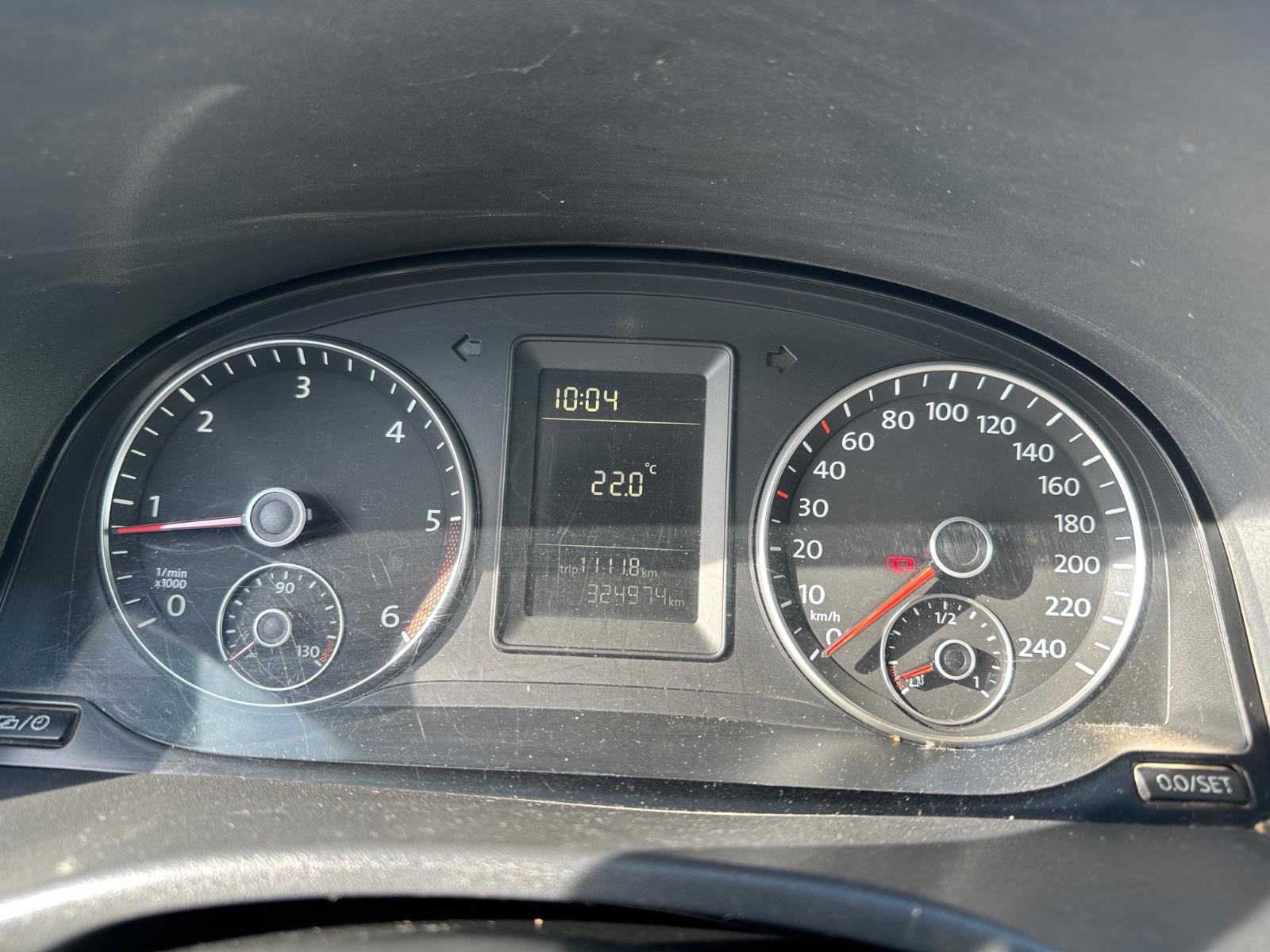 Volkswagen Caddy 2012 — photo 15