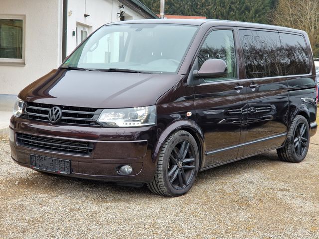 Volkswagen T5 Transporter Bus Multivan Highline 4Motion