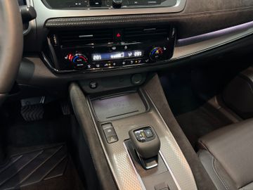 Nissan Qashqai N-Design Leder*Pano*HeadUp*20Zoll