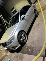 Mercedes-Benz C280 CGI mit LPG - Mercedes-Benz C-Klasse mit LPG-Antrieb: Automatik