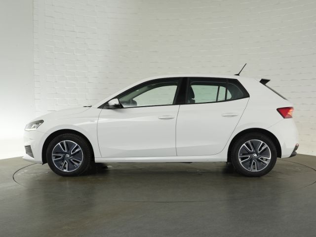 Fabia TSI TOUR+SITZHEIZUNG+LED LICHT+PARKPILOT V