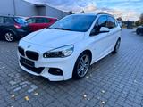 BMW 220 Baureihe 2 Active Tourer 220 d M Sport - : Alcantara, Leichtmetallfelgen