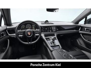 Porsche Panamera - 4