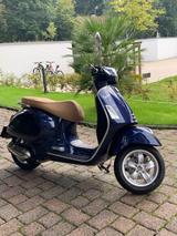 Vespa GTS 125 - VESPA 125
