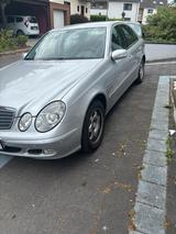Mercedes-Benz Verkaufe mein E200 classic kommpresor - gebrauchte Mercedes-Benz E 200 aus dem Jahr 2003