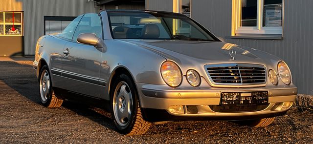 Mercedes-Benz CLK 320 ELEGANCE