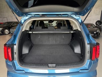 KIA Sorento - 4