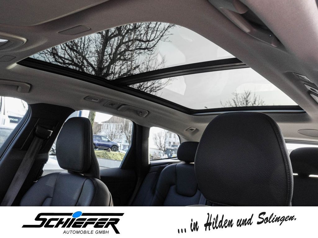 Volvo XC60 B4 B Plus Dark foto 4