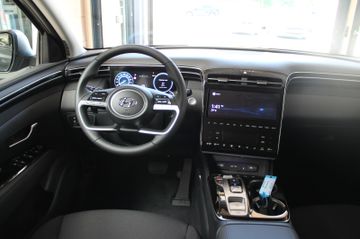 Fahrzeugabbildung Hyundai TUCSON PHEV Trend 265PS Navi,Assi-Paket
