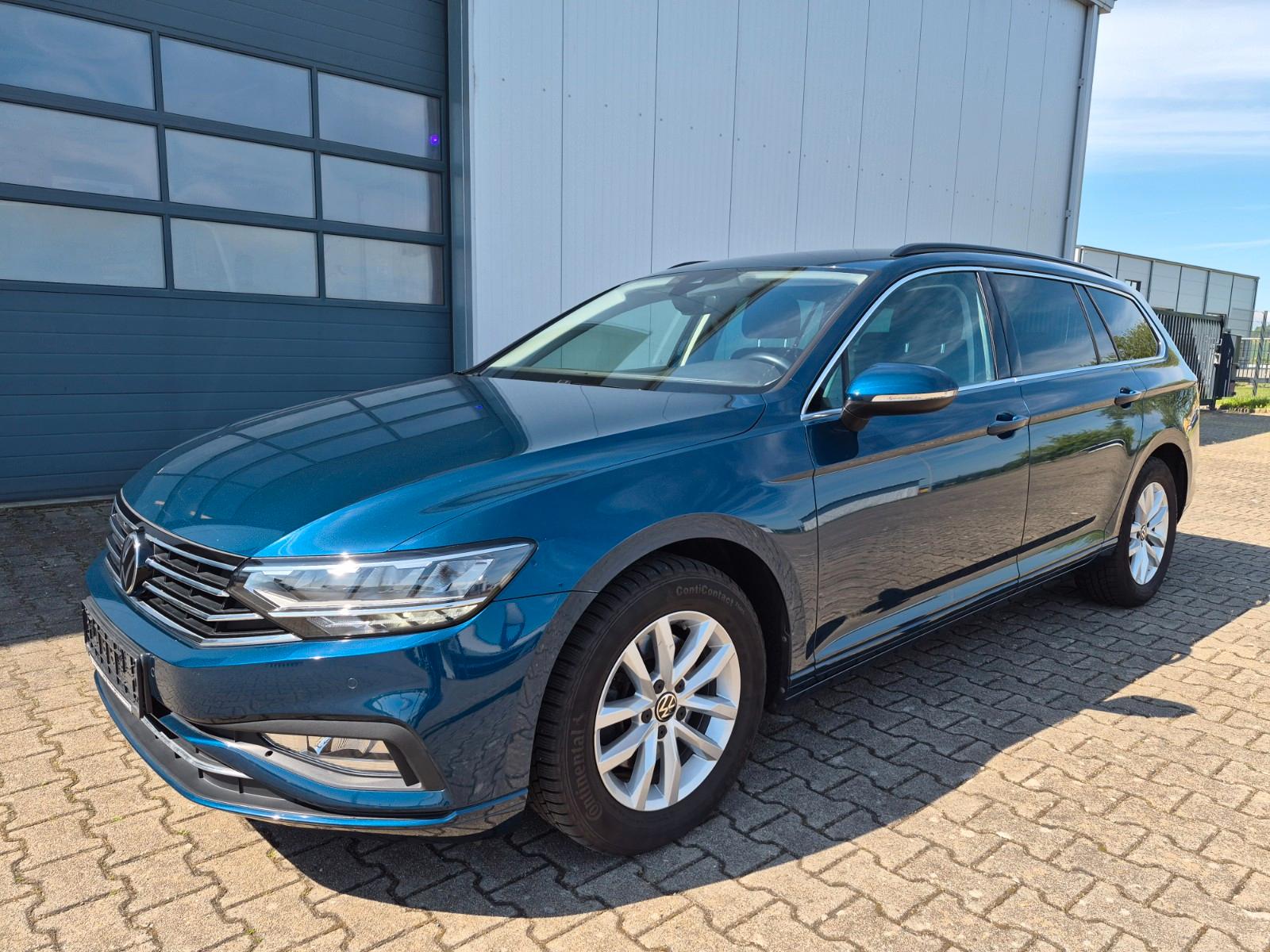 Volkswagen Passat Variant Business DSG APP/LED/Navi/AHK