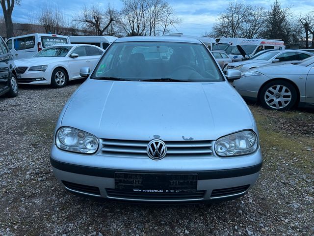 Volkswagen Golf 1.9TDI 74 kW