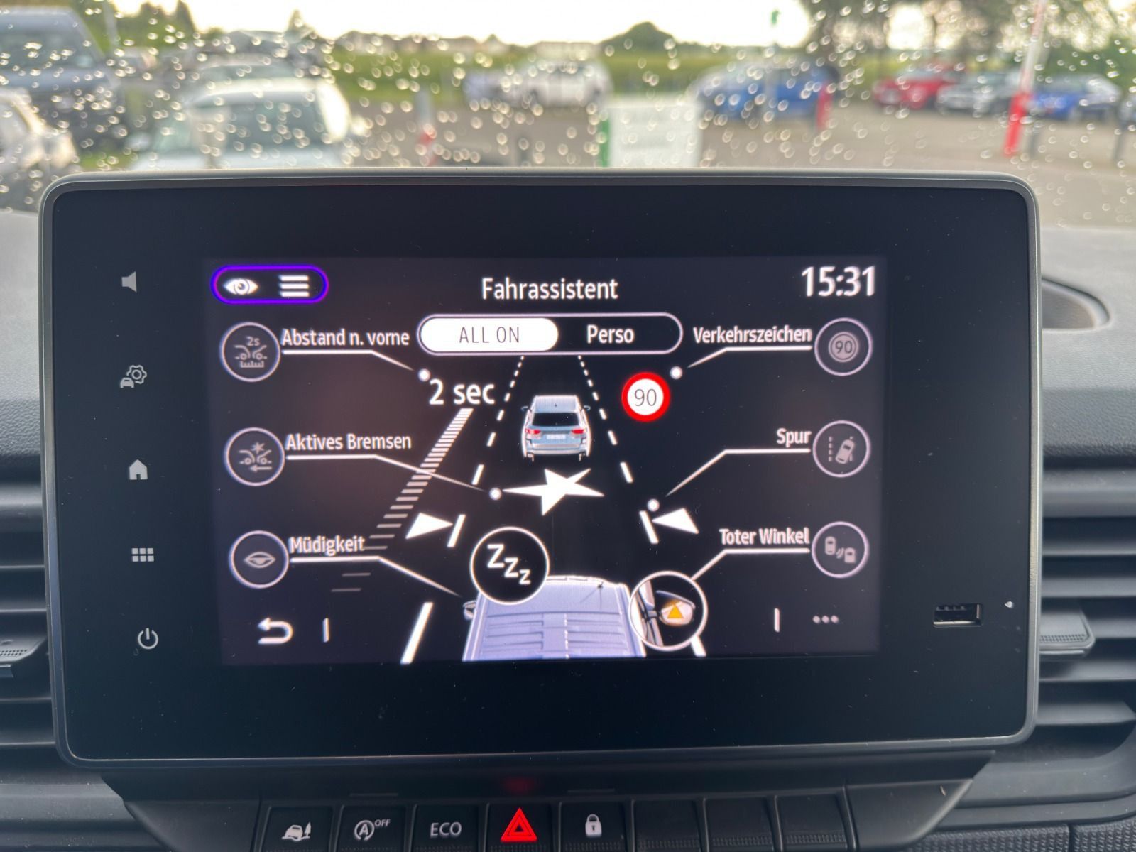 Fahrzeugabbildung Nissan Primastar 3,0t dCI 130 L1H1 N-Connecta*RFK*AHK