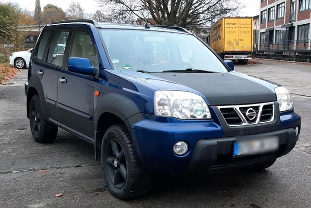 Nissan X-TRAIL 4x4 voll Fahrbereit 2 Hand ...