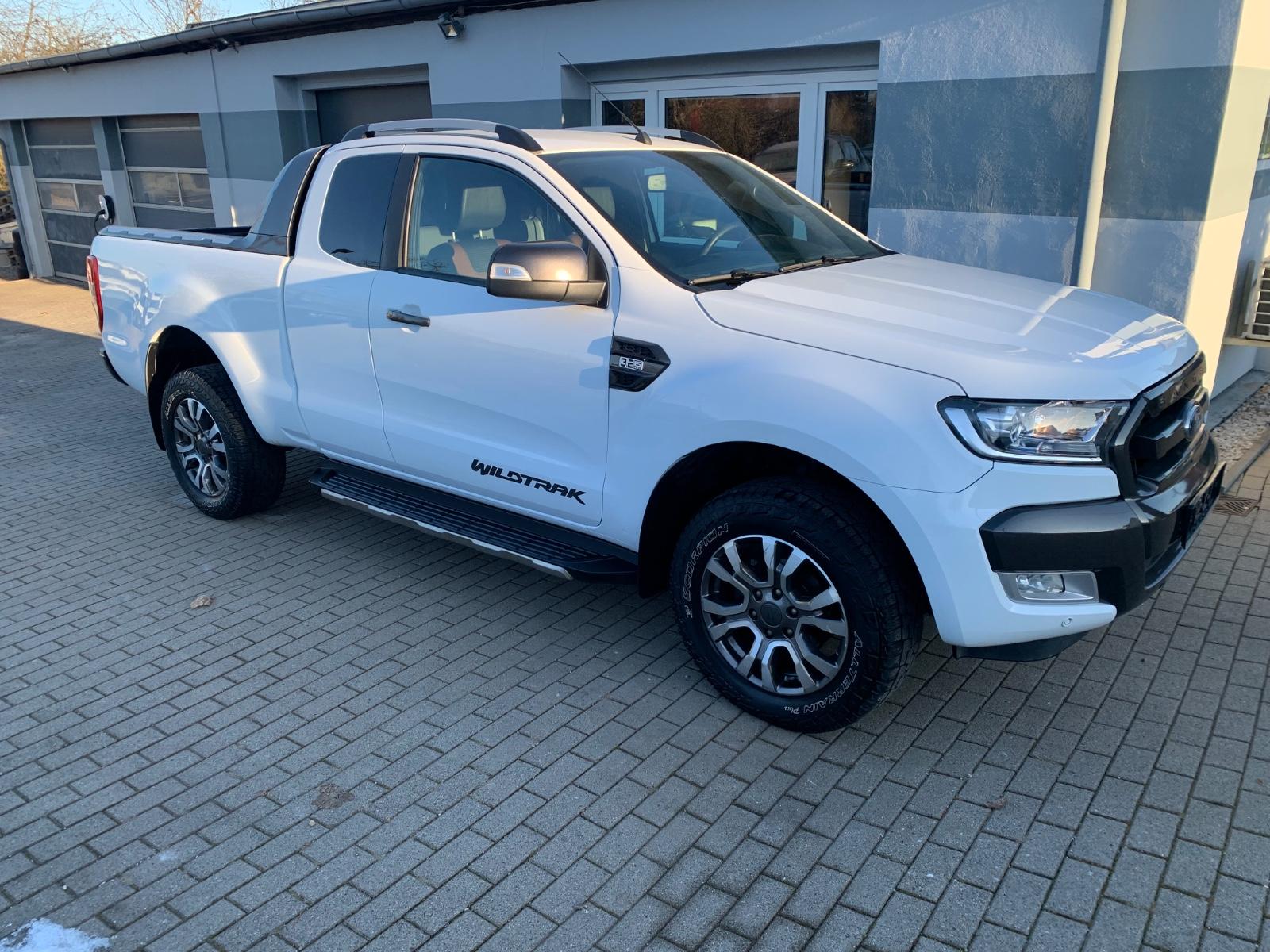 Ford Ranger Wildtrak Extrakabine 4x4 Aut. 3,2 TDCi