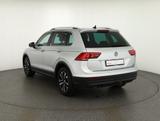 Volkswagen Tiguan 2.0 TDI DSG 4Motion LED ACC Head-Up AHK - Volkswagen Tiguan in Kassel
