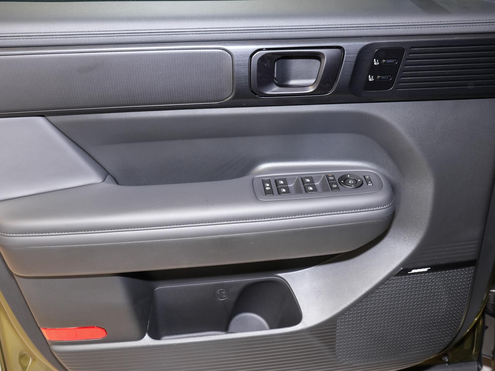 Hyundai SANTA FE - Bild 16