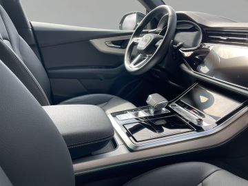 Audi Q8 - 6