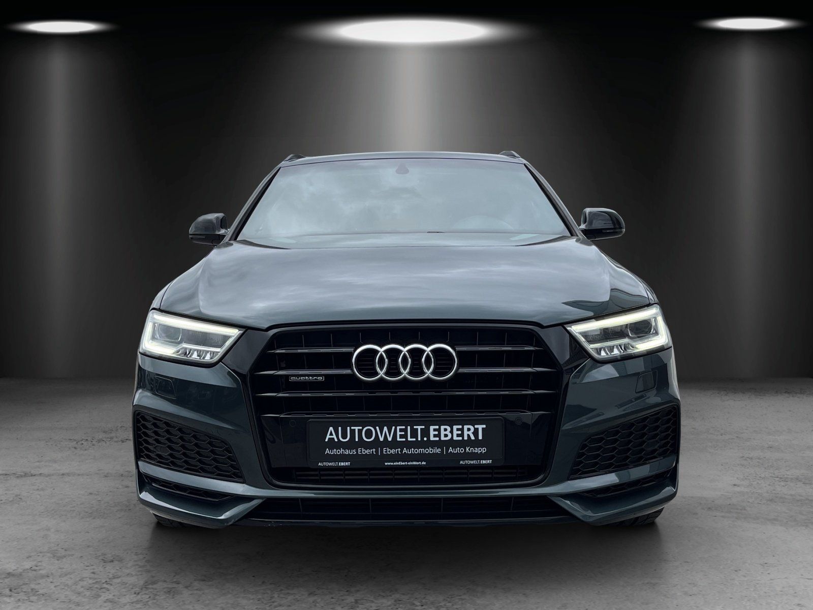 Fahrzeugabbildung Audi Q3 2.0 TFSI quattro S-LINE Comp./PANO/KAMERA/LED