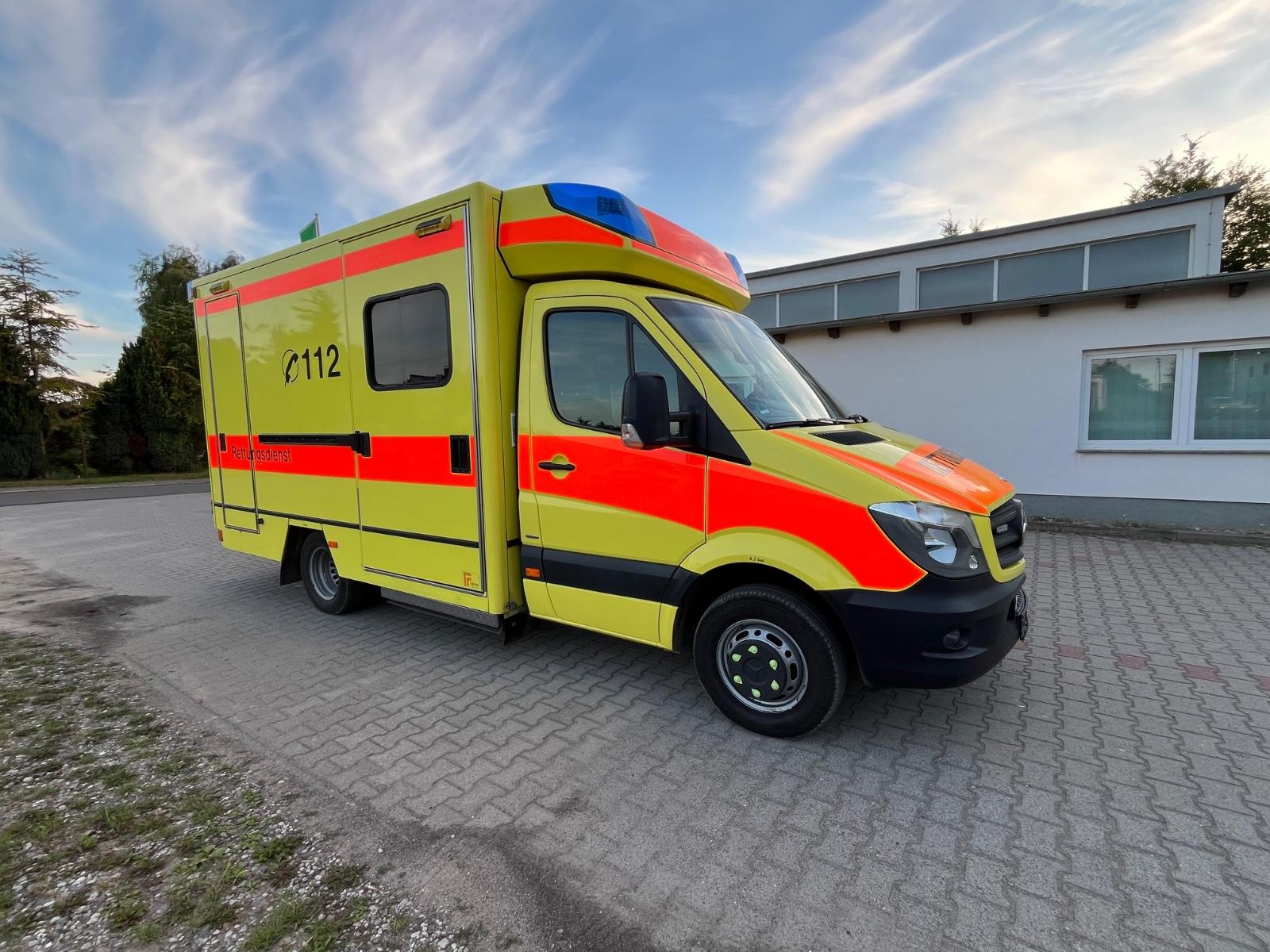 Mercedes-Benz Sprinter 519 CDI RTW Rettungswagen