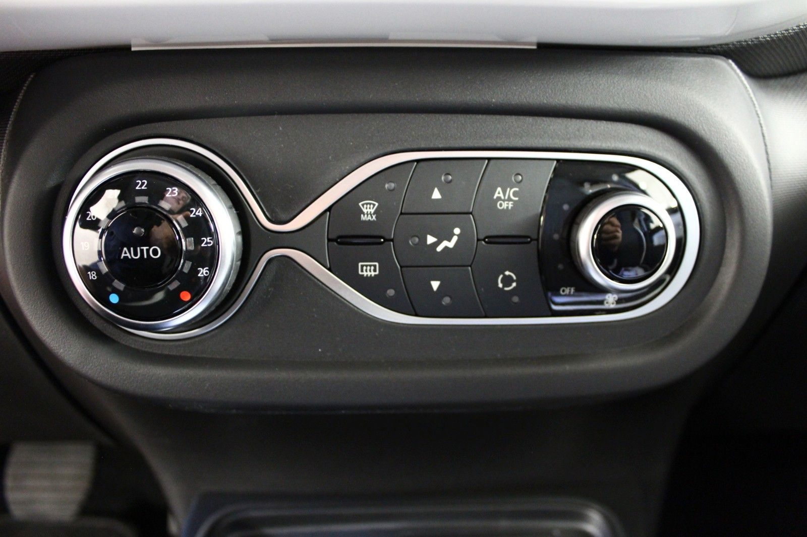 Fahrzeugabbildung Renault Twingo E-Tech 100% elektrisch Paket Techno