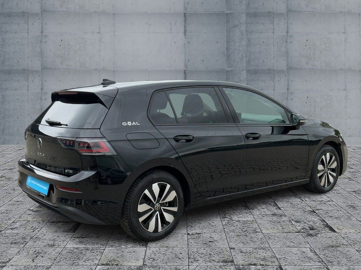 Volkswagen Golf - Bild 6