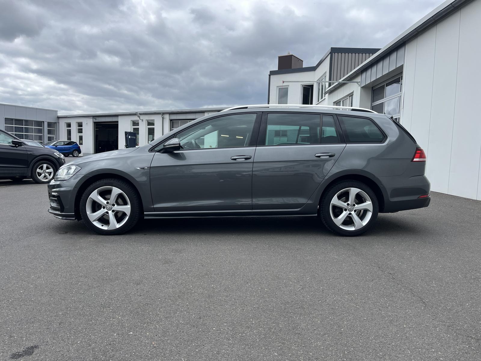 Volkswagen Golf Variant 2.0 TDI DSG R-Line 94€ m.20% Anz. N