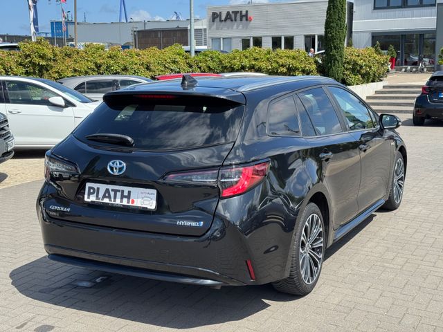 Toyota Corolla  Touring Sports Hybrid Team D