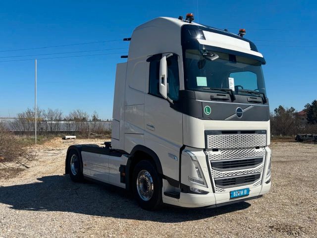 Volvo FH 500 4x2 XL CABINE i-Parc PTO ALCOA RETARDER N