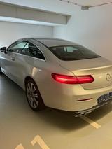 Mercedes-Benz E 200 Coupe Automatik super Zustand  - Mercedes-Benz E 200 von privat