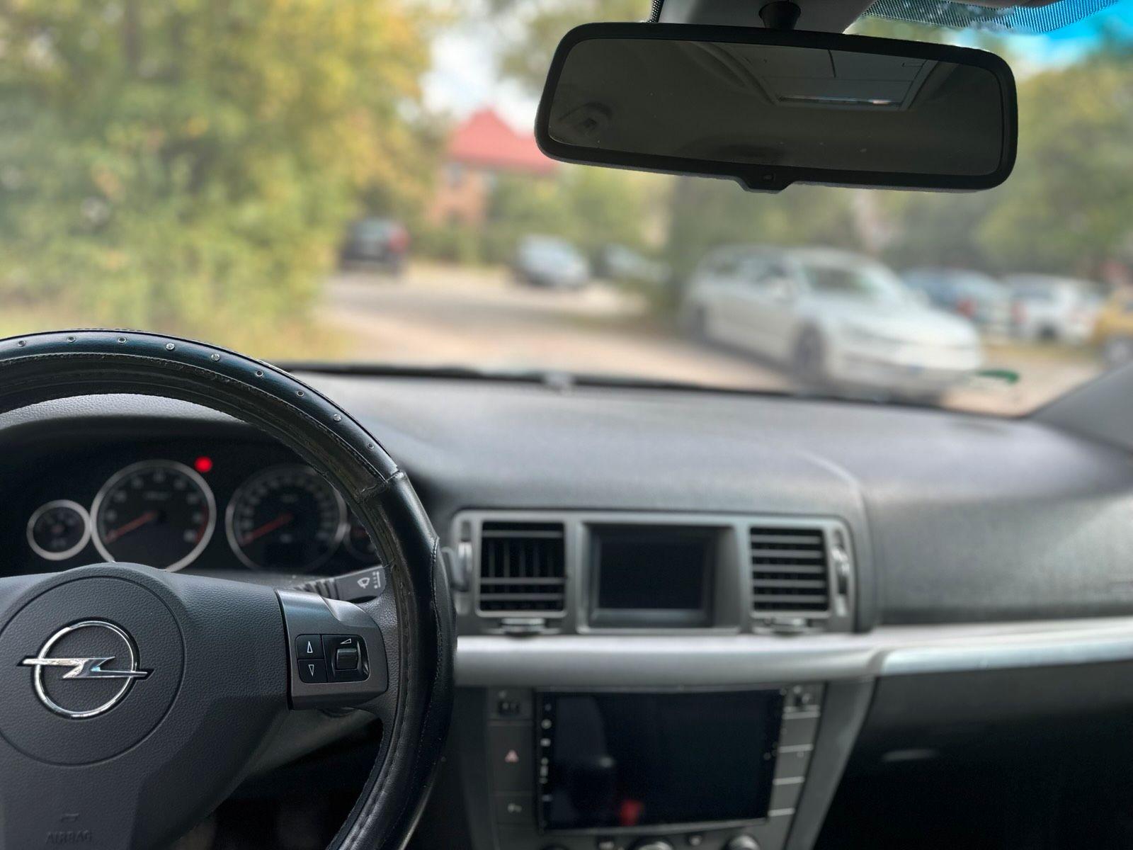 Opel Signum 2005 — photo 9