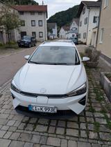 MG5 - weiße MG MG5